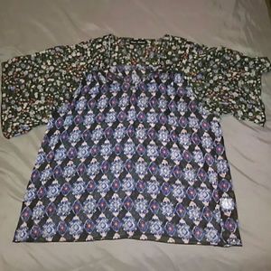 Kimono style flow top